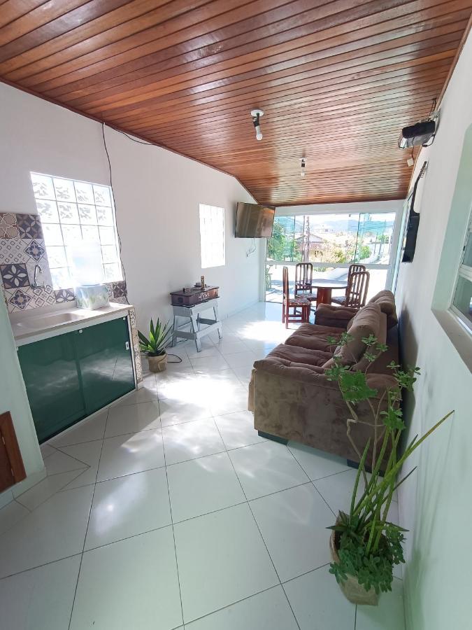 Hostel Casa Da Vo Rosa Governador Celso Ramos Zewnętrze zdjęcie