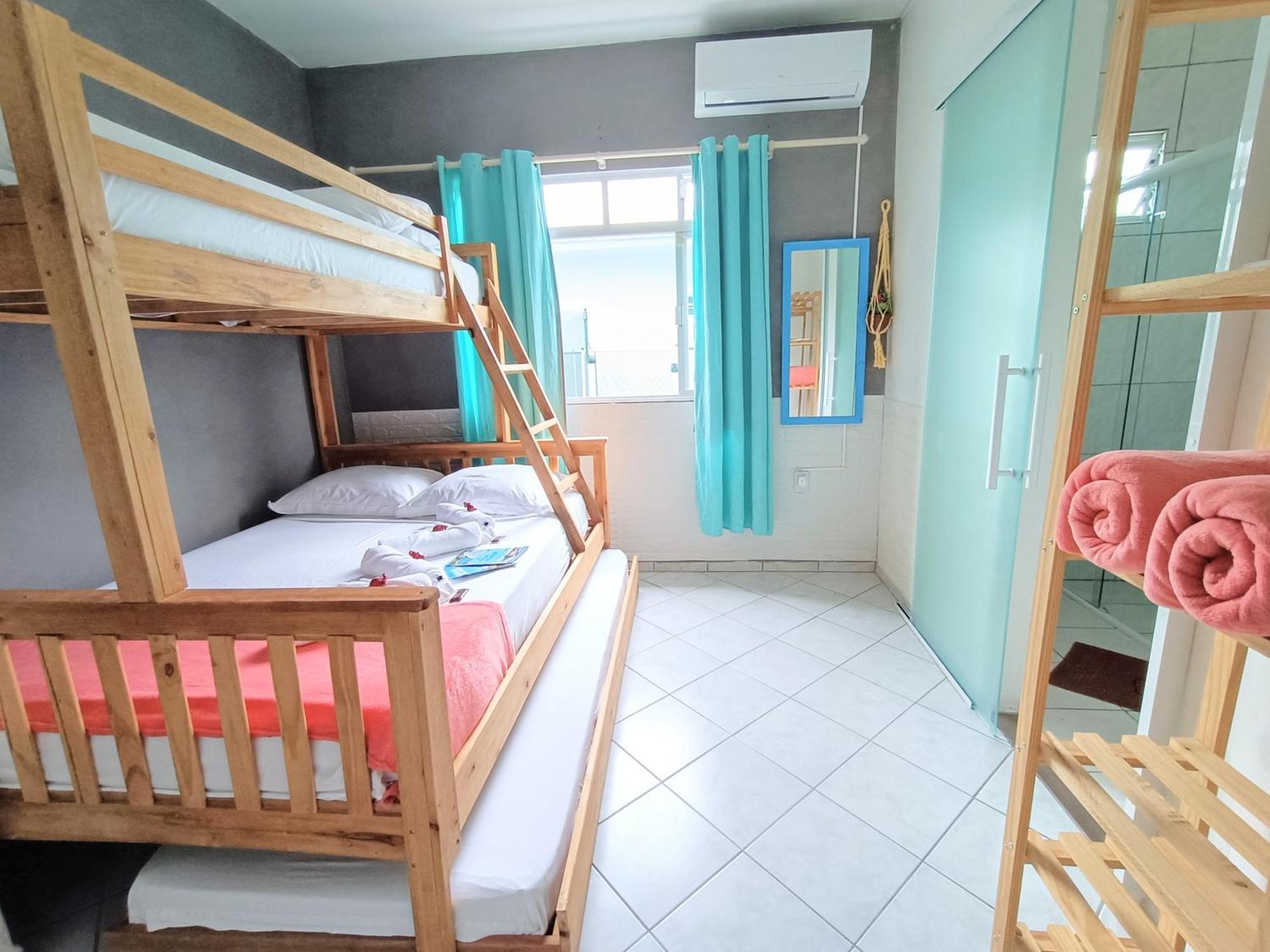 Hostel Casa Da Vo Rosa Governador Celso Ramos Zewnętrze zdjęcie